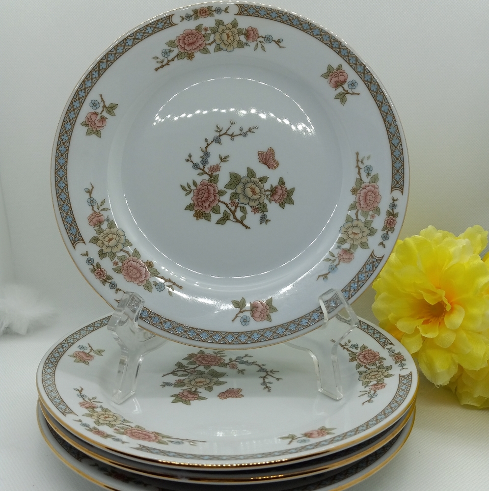 Fairfield Salad Plates